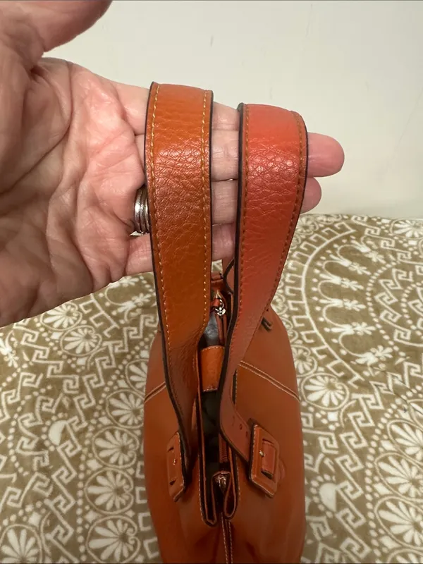 Liz Claiborne Burnt Orange Pebble Leather Shoulder Bag - Image 3