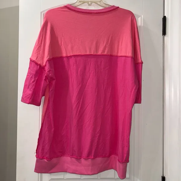 2 Tone Pink Short Sleeve Top Women's Medium - Image 7