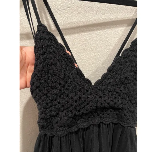 Crochet V-Neck Strap Mini Sun Black Dress - Image 3