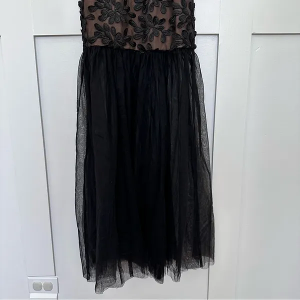 Dress the Population Strapless Black Floral Mesh Formal Gown Dress - Image 9