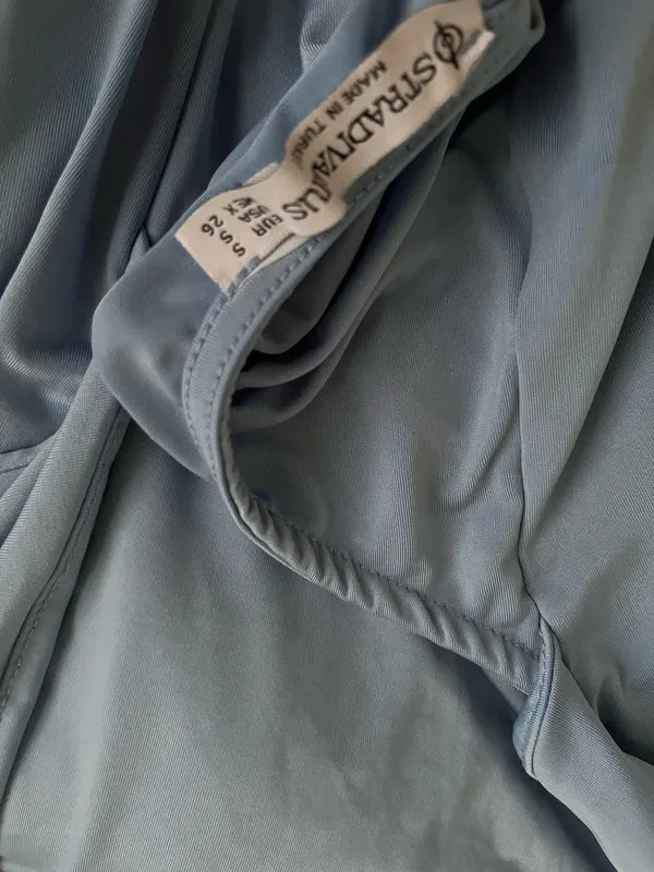 Stradivarius Open Back Blue Top - Image 3