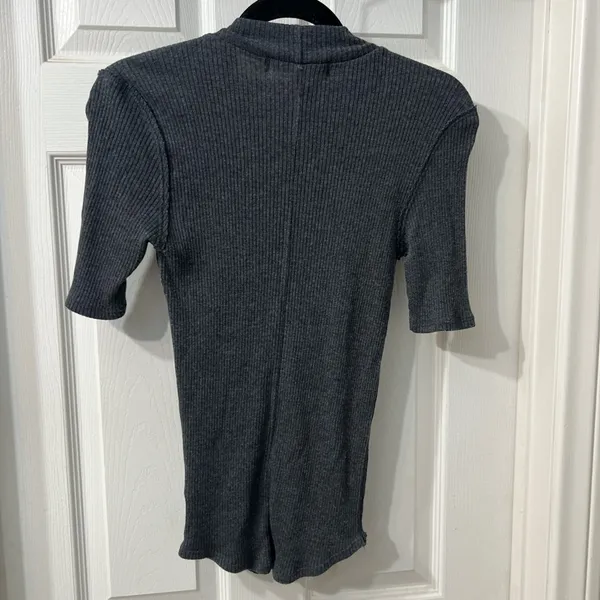 Free People We The Free Ribbed Mock Neck Top – Gray Size M - Image 3