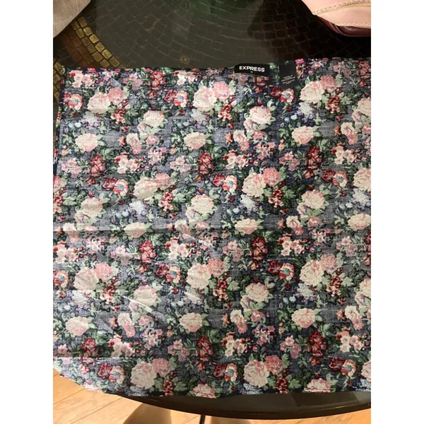 Express 100% Cotton Floral Square Bandana 12” x 12” Navy Multi - Image 5