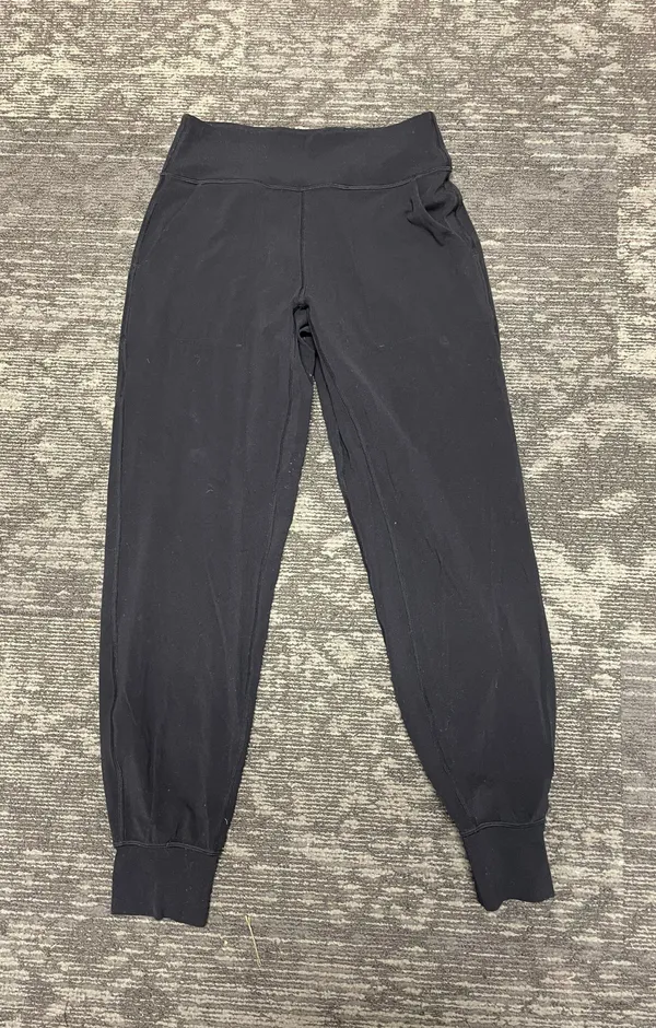 Lululemon Align Joggers 28” - Image 3