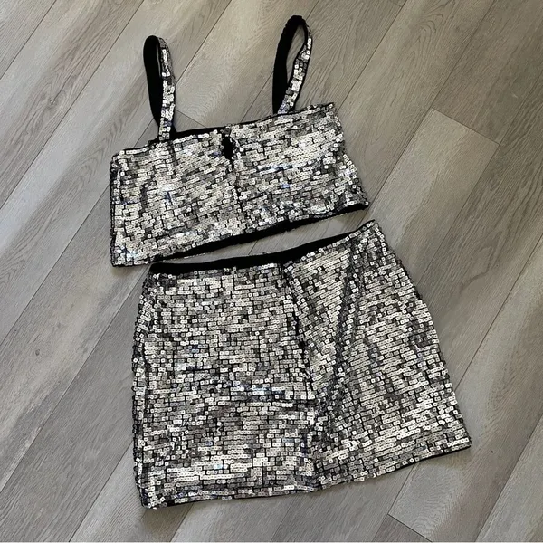 Reformation Sequin Two Piece Set: Kayla Crop Top (M) and Feliz Skirt (12) - Image 8