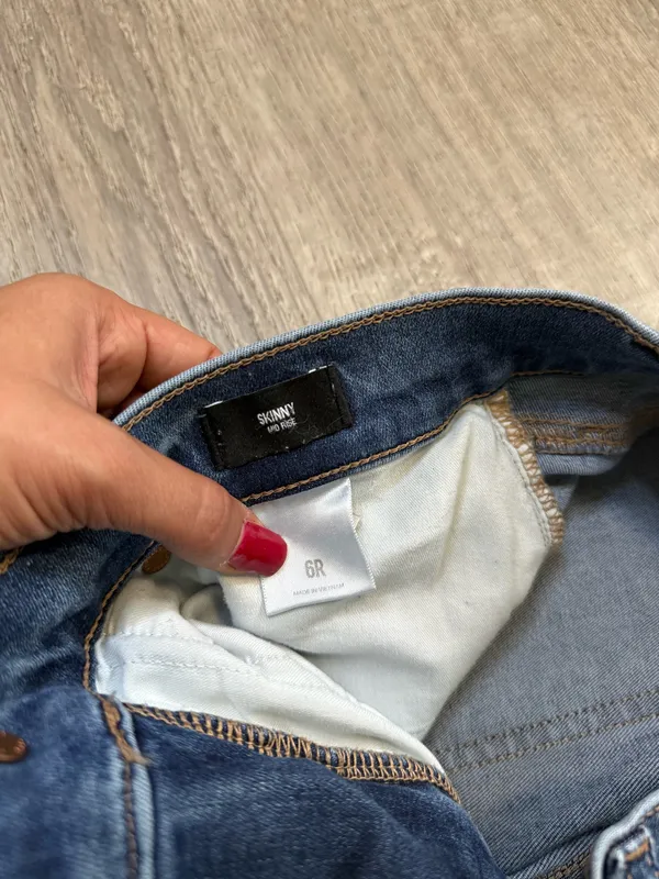 Express mid rise skinny jeans  - Image 5