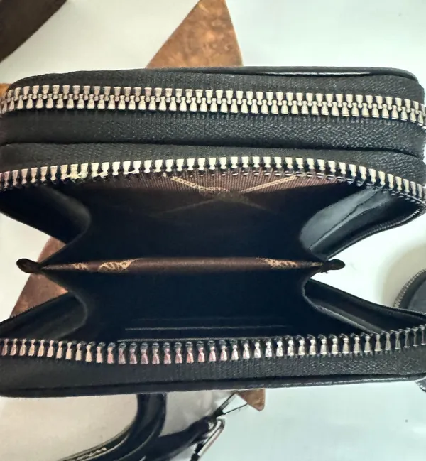 Sling Bag Crossbody Shoulder Bag With Coin Purse - Image 3