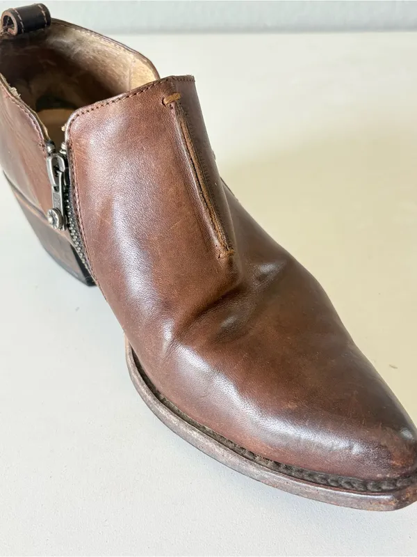 Frye Poined Toe Ankle Boots Brown Leather Western Block Heels Women’s Size 8 B - Image 8