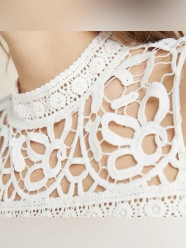 Anthropologie Tiny White Lace Tank Top XS - Image 7