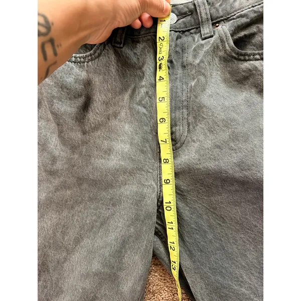 Abercrombie and Fitch curve love the loose high rise black jeans size 27 - Image 4