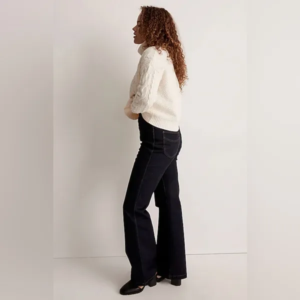Madewell Cable Turtleneck Drop Shoulders Sweater in Antique Cream‎ Size Medium - Image 4