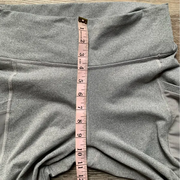 Fabletics Light Gray Leggings M - Image 5