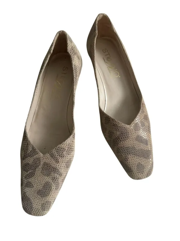 DELMAN Vintage Leather Kitten Heels Size 5.5 - Image 2