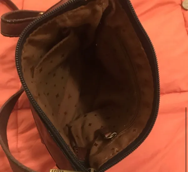 Fossil Authentic  Cross-Body - Image 4
