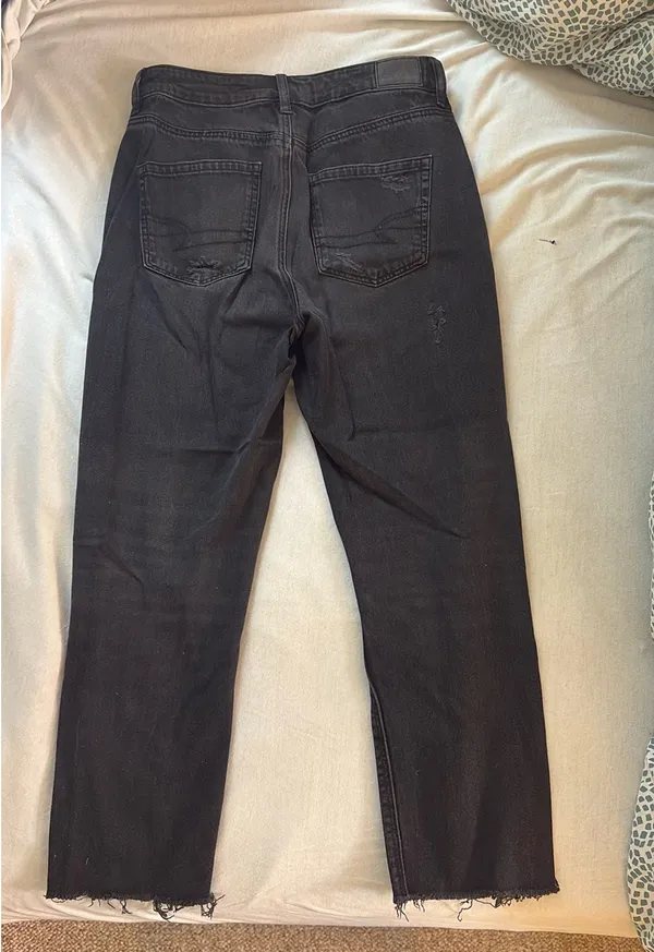 American Eagle Jeans Ripped Black Mid-Rise - Image 3
