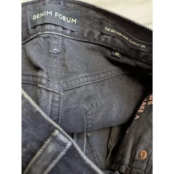 Aritzia Denim forum gia high rise carrot jeans size 23 - Image 7