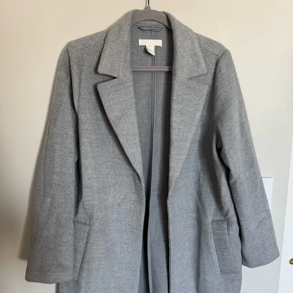 H&M Long Straight Cut Coat Jacket Light Gray Snap Closure Pockets Womens Size 8 - Image 2