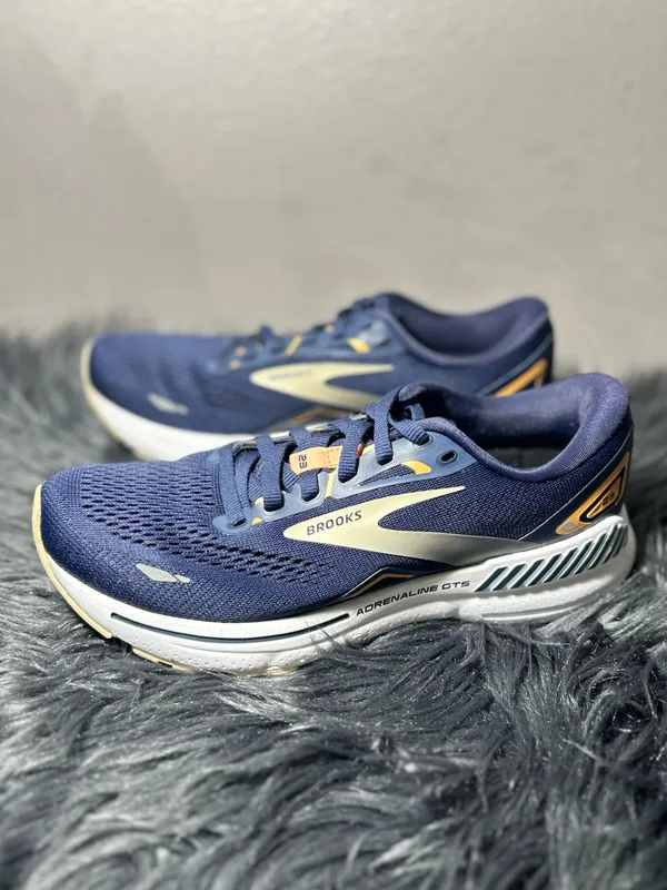 Brooks Men's Navy and Orange Adrenaline GTS Running Sneaker Size 8 - Image 5