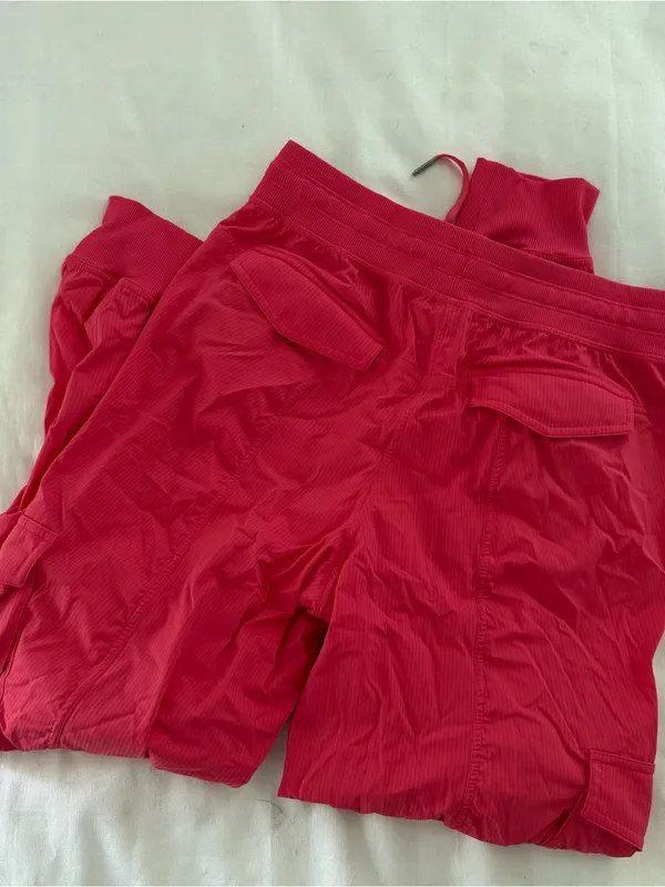 Lululemon dance studio relaxed fit mid rise cargo jogger in glaze pink size s - Image 6