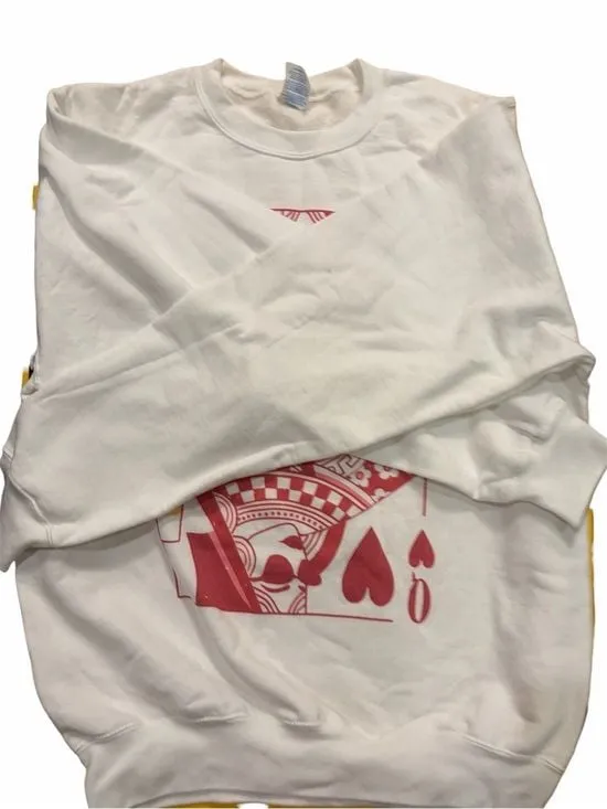 Champagne Queen of Hearts Graphic Sweatshirt in White Size Medium New - Image 3