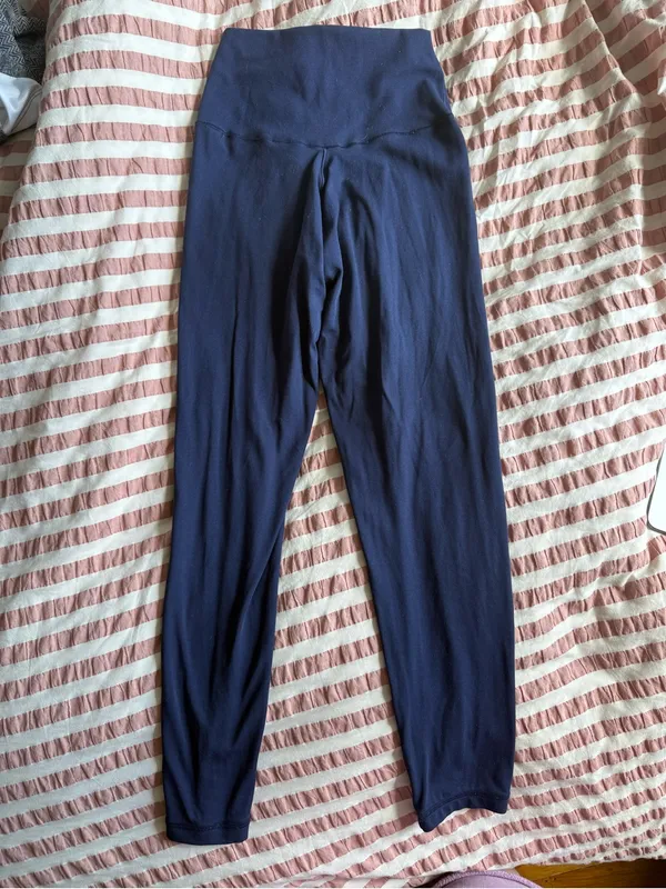 Offline by aerie 7/8 navy leggings - Image 2