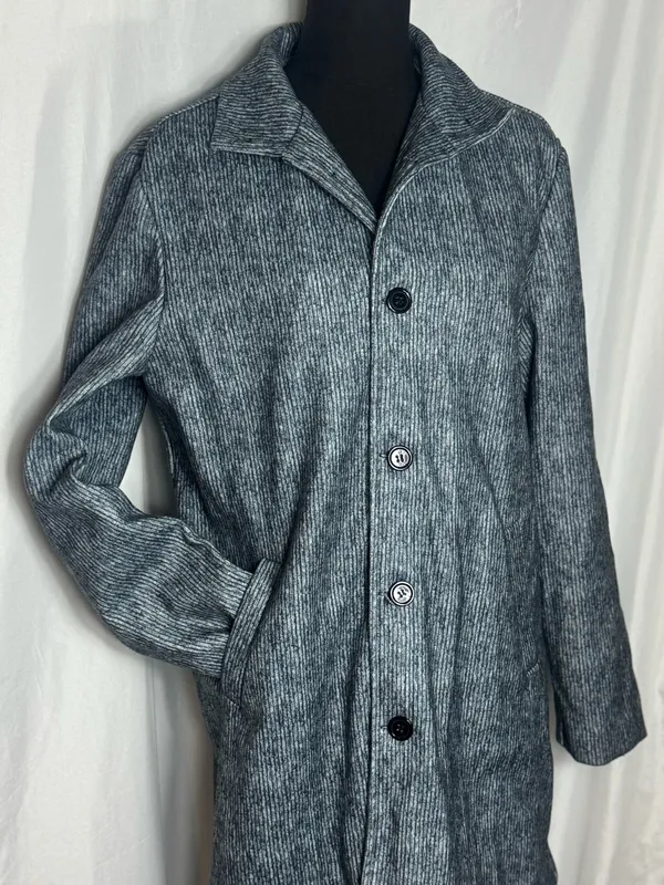 Fashion women’s peacoat business casual Grey Ribbed Button-Front Coat Medium - Image 3