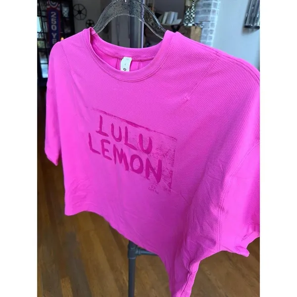 Lululemon Abrasion-Resistant Training T-Shirt designed by Ed Curtis women's 4 - Image 2