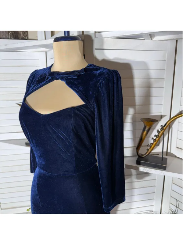 Collectif London blue velvet midi dress pencil sweetheart homecoming whimsigoth - Image 6