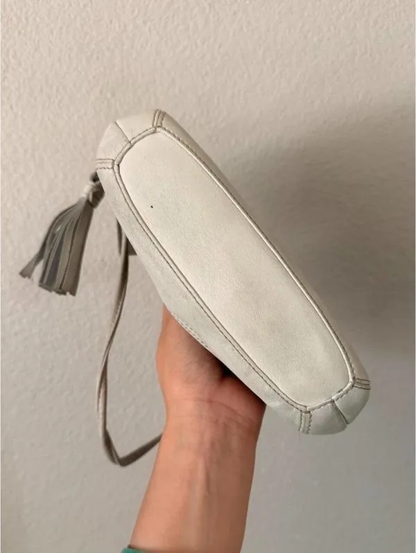 Vintage Tan and White Coach Wristlet with Tassel - Image 3
