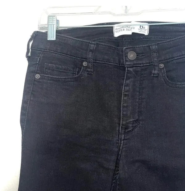 Abercrombie & Fitch Super Skinny Jeans Black Mid-rise Denim - Image 3