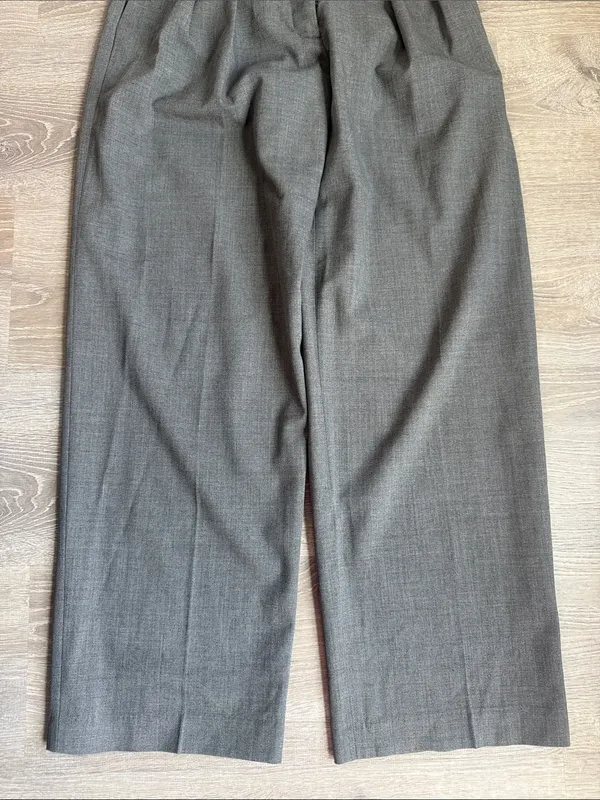 Aritzia Babaton Wool twill mid-rise pleated trousers with foldover waistband 6 - Image 6