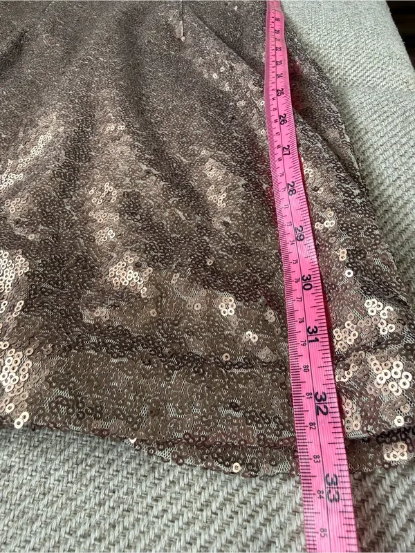 Lulu's Gold Sequin V-Neck Bodycon Mini Dress XS - Image 6