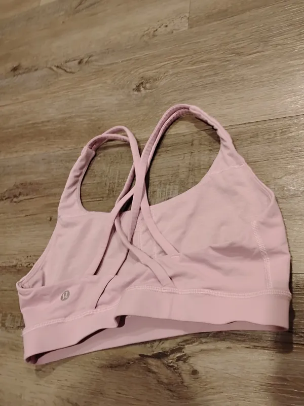 lululemon athletica Pink 'SOUL' Strappy Sports Bra size 6 - Image 2