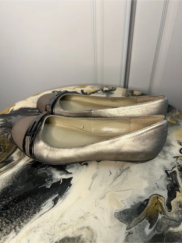 Naturalizer Metallic Pewter Cap Toe Ballet Flats - Image 3