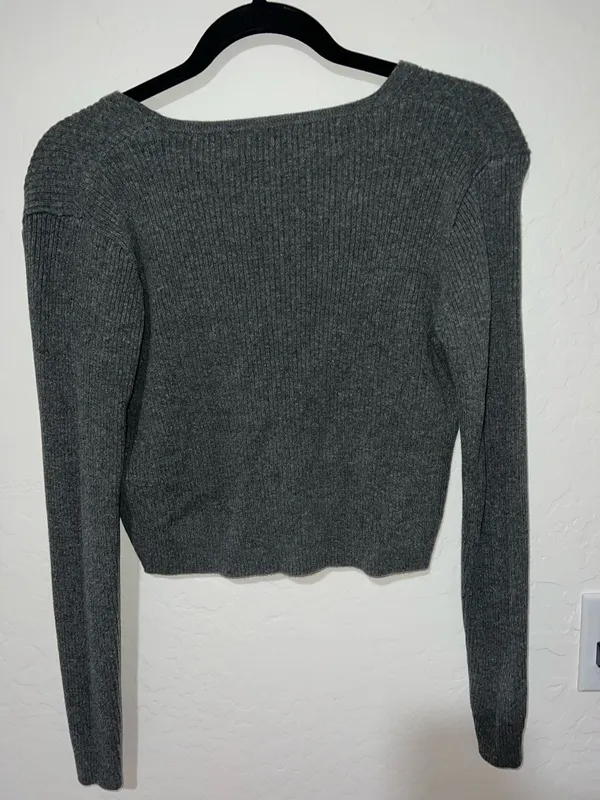 Brandy Melville gray button up long sleeve  - Image 3