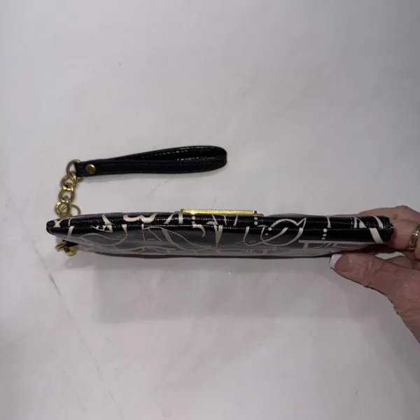 Sam & Hadley Glossy Classic Designer Minimalist Preppy Basic‎ Wallet Wristlet - Image 12