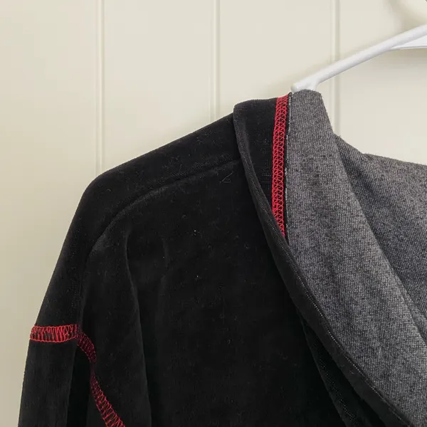 Vintage Beaux Art women’s soft black velvet red accent zip up hoodie sweatshirt‎ - Image 6