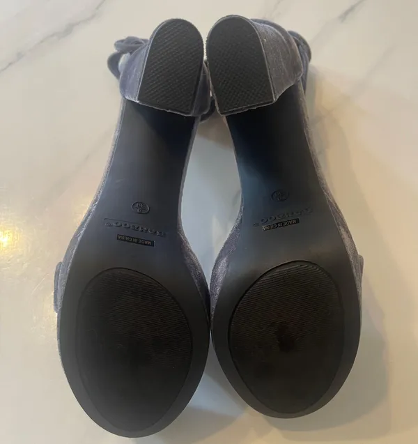 Bamboo Cute Gray velvet ankle straps Y2K 90s platform sandals chunky high heels - Image 5
