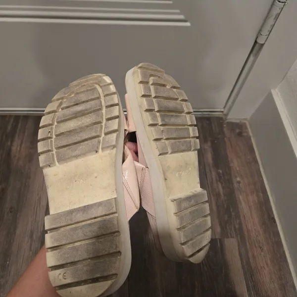 Vionic sandals  - Image 3