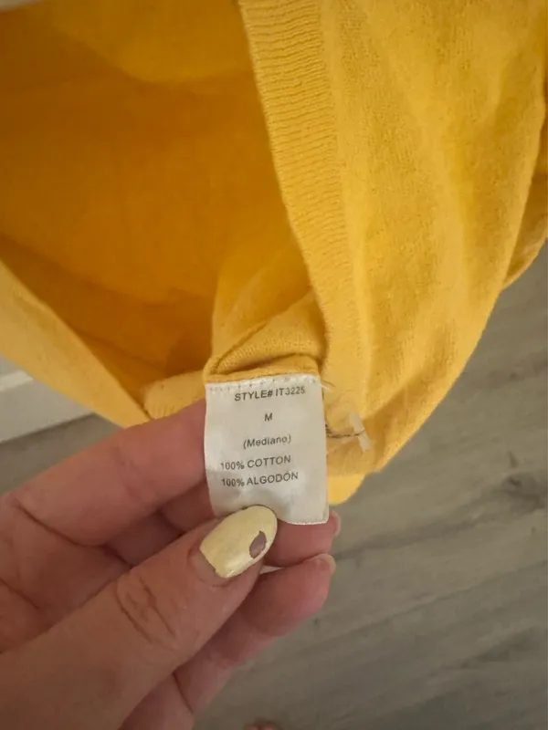 Yellow short sleeve cardigan Size M - Image 2