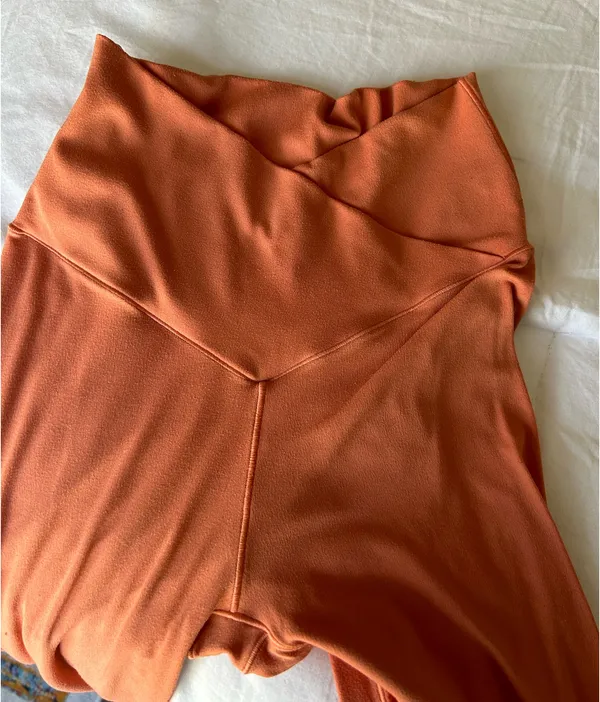 Aerie Crossover Leggings - Image 2
