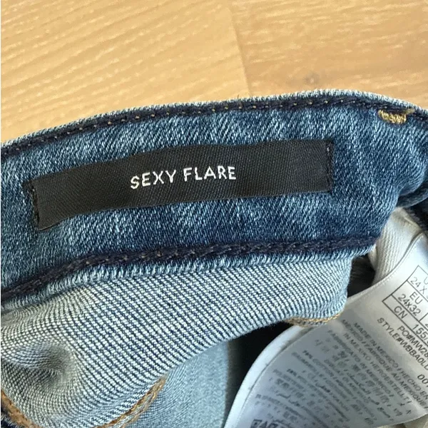 Guess Jeans Sexy Flare Leg SIze 24 Blue - Image 3