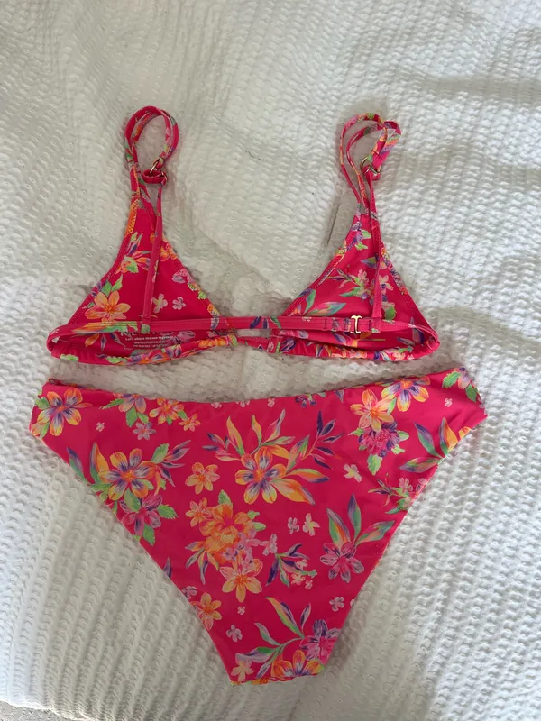 Kulani Kinis Bikini - Image 2
