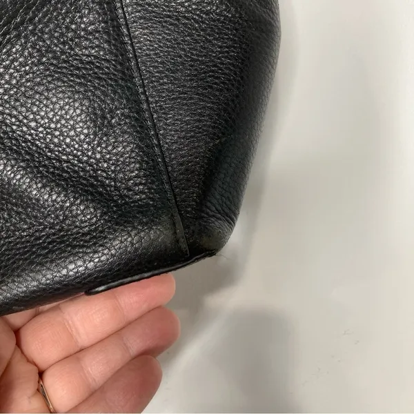 Michael Kors black pebbled‎ leather handbag large - Image 9