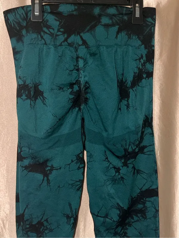 High-Rise Teal Tie-Dye Leggings - Stretchy Women's Activewear - Image 4