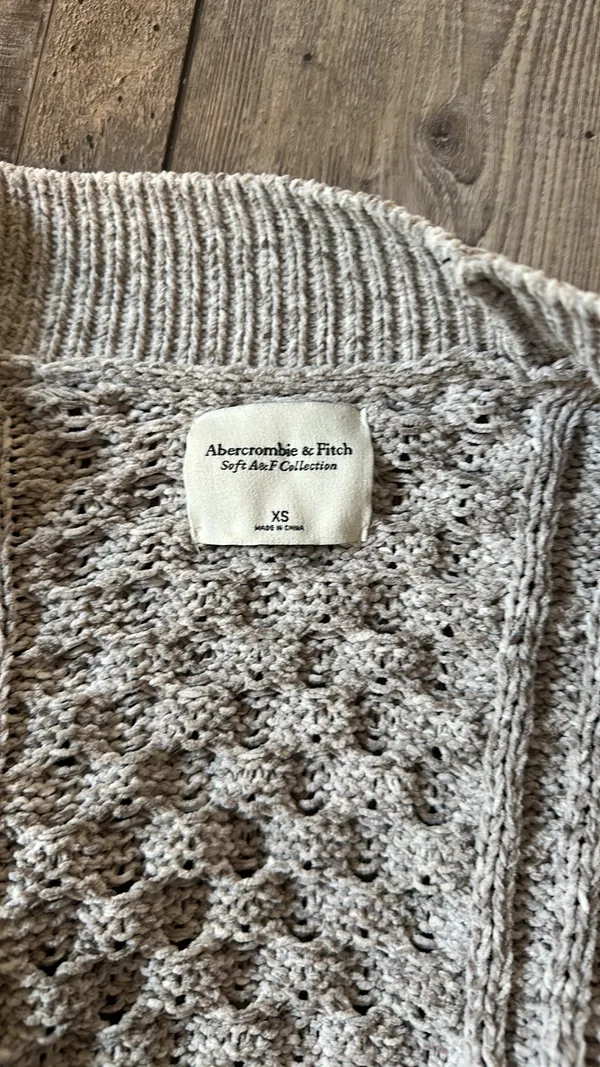 Abercrombie Cardigan - Image 3
