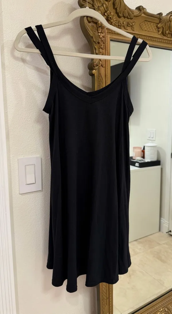 Black flowy dress  - Image 2