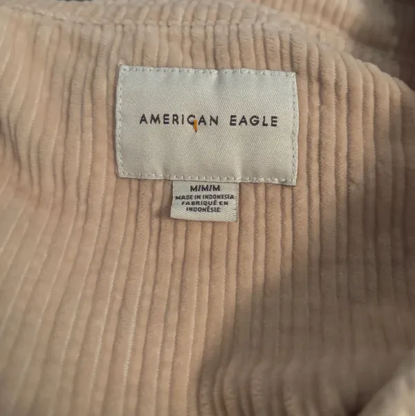 American Eagle Cream Corduroy Jacket - Image 4