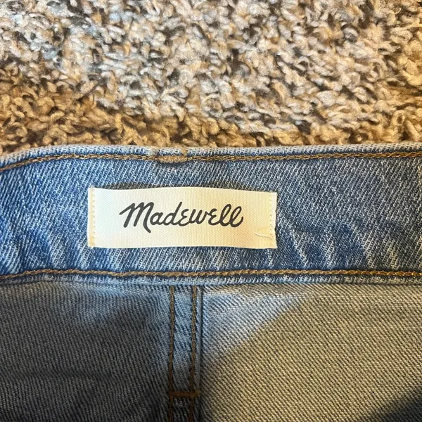 Madewell The Perfect Vintage Jean Light Wash Frayed Hem Cropped Bootcut‎ Size 24 - Image 2