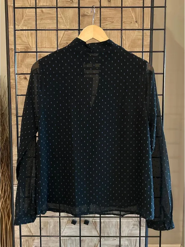 NWT Avec Les Filles Blouse Small Black Polka Dot Keyhole Cascading Ruffles - Image 4